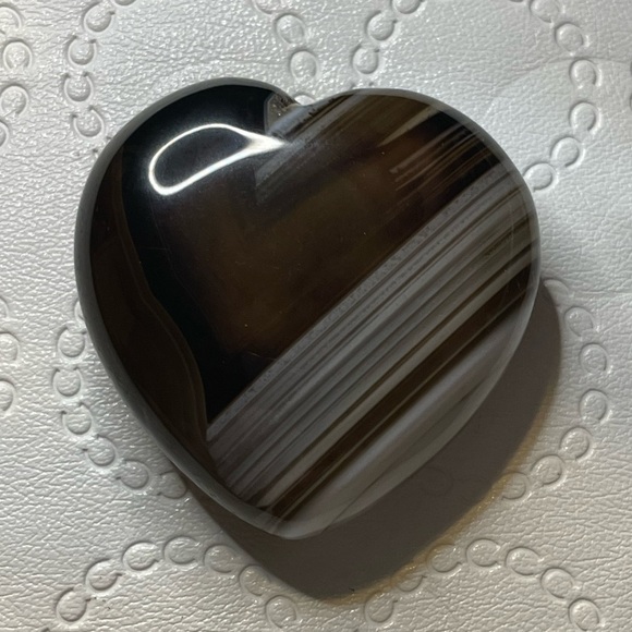 Black Agate Heart - Picture 3 of 3